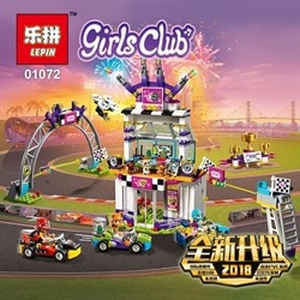 Конструктор "GIRLS CLUB. Большая гонка". 725 деталей.